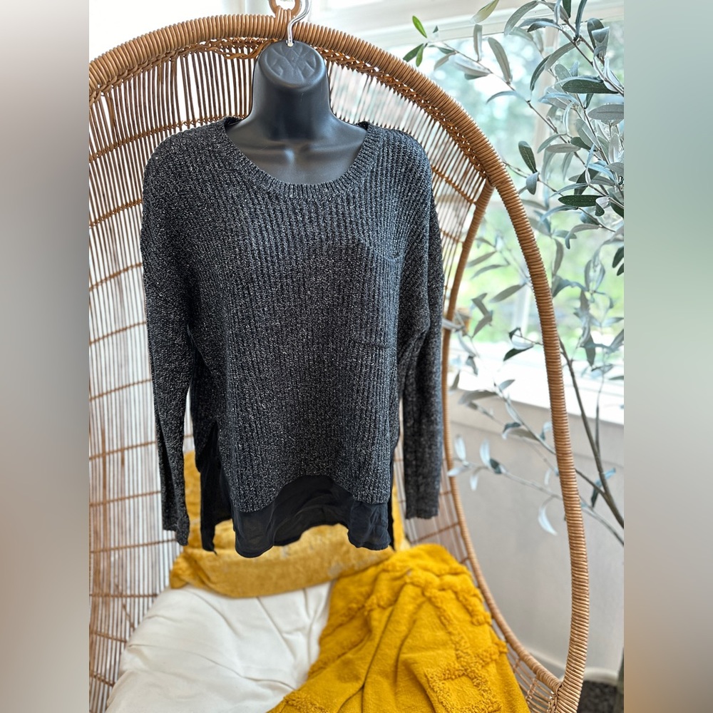 Madewell Black and Grey sweater Size Medium With Pocket